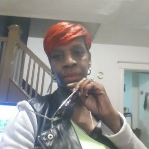 Meet your Posher, Phyllis